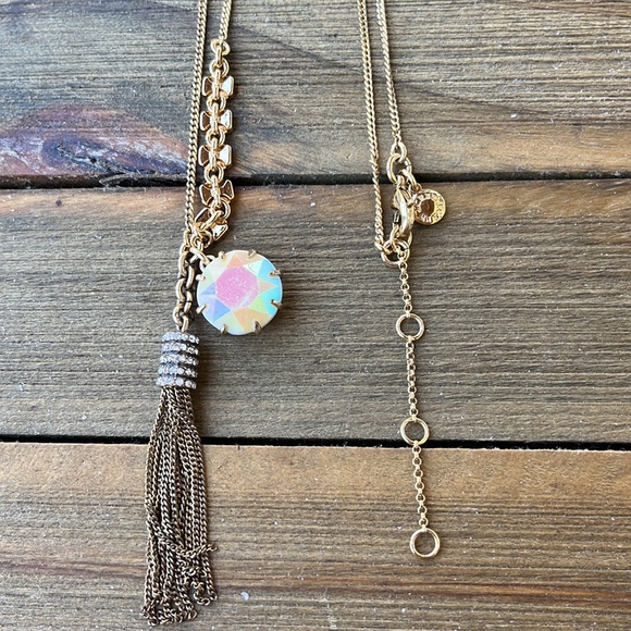 J Crew Matte Gold Tone Iridescent Crystal Fringe Necklace! BNWOT - Picture 7 of 14